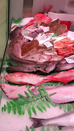 Mercado El Fontán Phone number