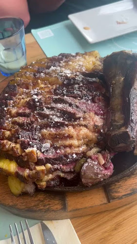 Restaurante La Singular - Gastronomía y hostelería