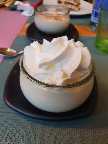 Restaurante Jota y Hache Open Times