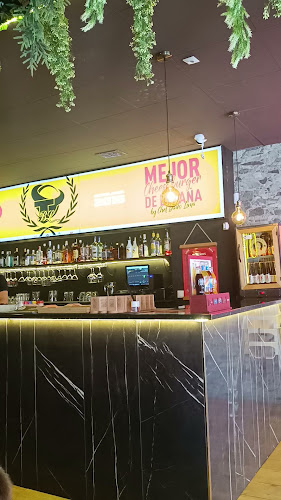 Comments and reviews of TORO BURGER QUINTANA