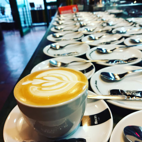 Opinii despre Restaurante La Biblioteca în Sevilla - Gastronomía y hostelería