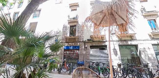 Comments and reviews of Vegan Junk Food Bar