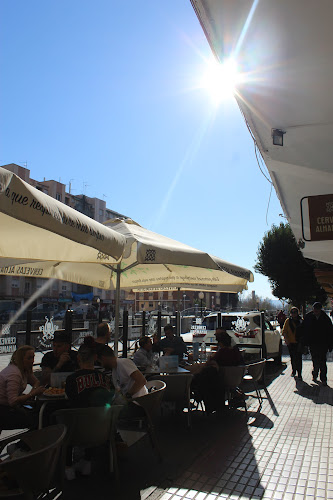 Comentarii opinii despre Half Brother’s Bar