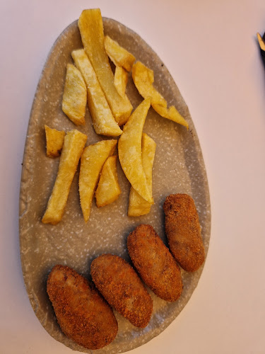 Pizzería Al Gusto Tapas (palmera) Phone number