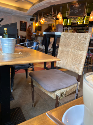 C. de Juan Hurtado de Mendoza, 13, Chamartín, 28036 Madrid