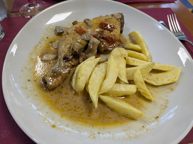 Comments and reviews of Cafetería Restaurant La Cantonada de la Maquinista