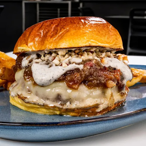 Av. Trinidad, 74, bajo izquierda, 38204 La Laguna, Santa Cruz de Tenerife