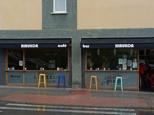 Comments and reviews of Cafe Bar Hirukoa