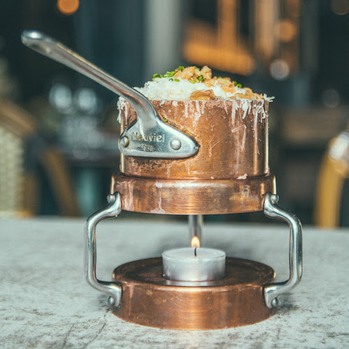 Av. de Concha Espina, 55, Chamartín, 28016 Madrid