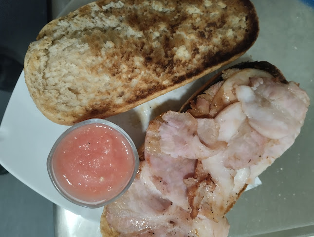 Cafetería Monte-Sion Phone number