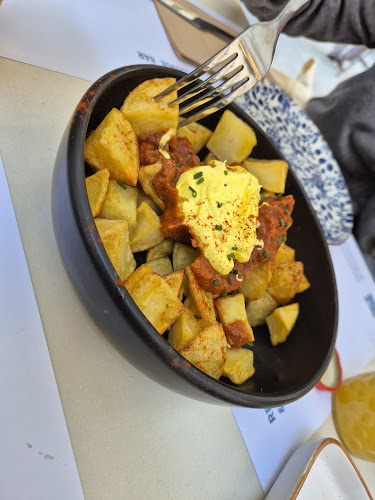 VARQUES RESTAURANTE Phone number