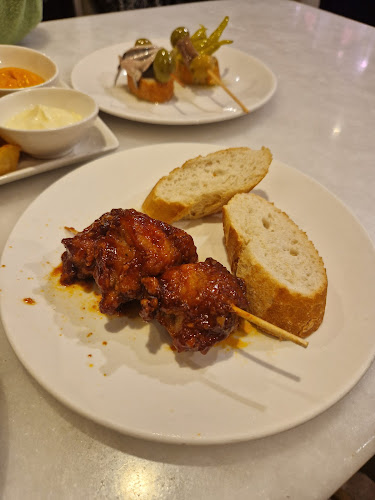 Portu Kalea, 7, 20003 Donostia, Gipuzkoa