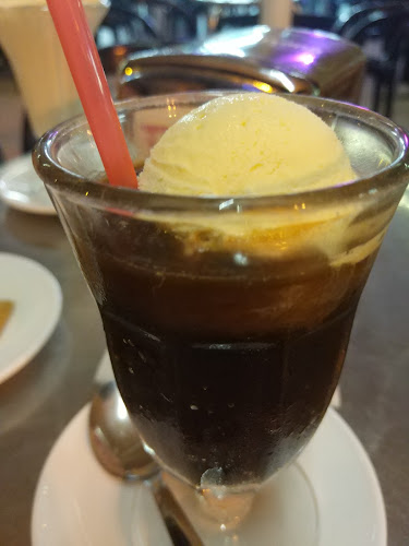 Heladería RIO 2.0 cerveceria - Gastronomía y hostelería