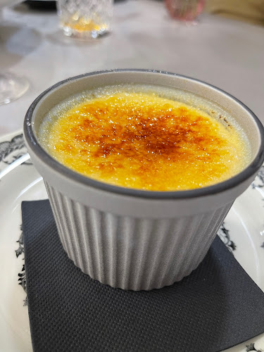 Restaurante Peculiar - Gastronomía y hostelería