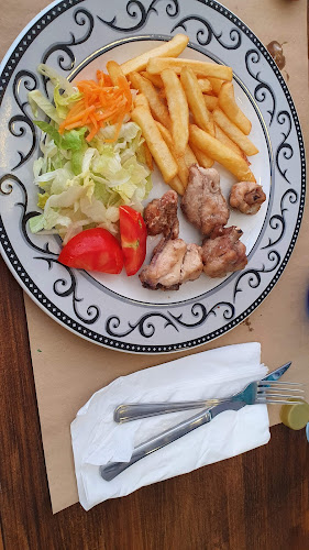 Cafeteria restaurante Yunke - Gastronomía y hostelería