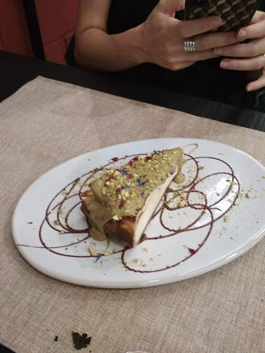 Paffuto (Aragón) Phone number