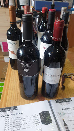 Pl. de San Miguel de Reoyo, 1, 47300 Peñafiel, Valladolid