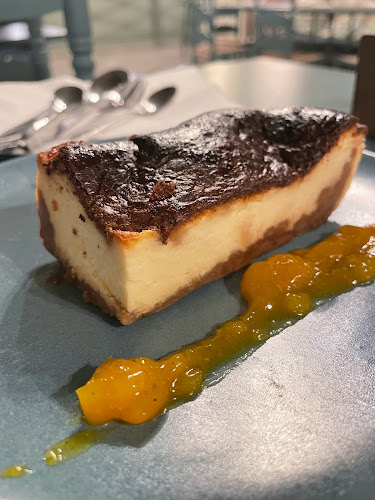 Comments and reviews of Restaurante Misa de 12