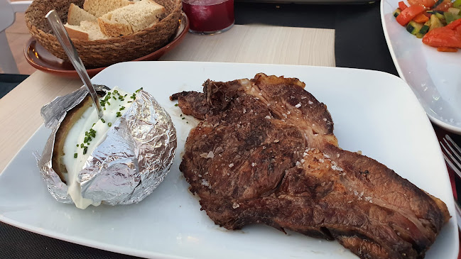 Venta Restaurante "Las Brasas" Open Times