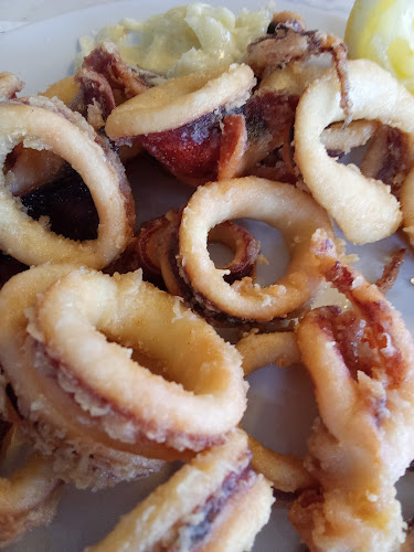 Restaurante EL TIMÓN comida mediterranea arroceria terraza frente al mar - Gastronomía y hostelería