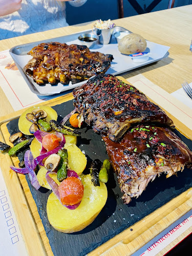 Foster's Hollywood - Gastronomía y hostelería