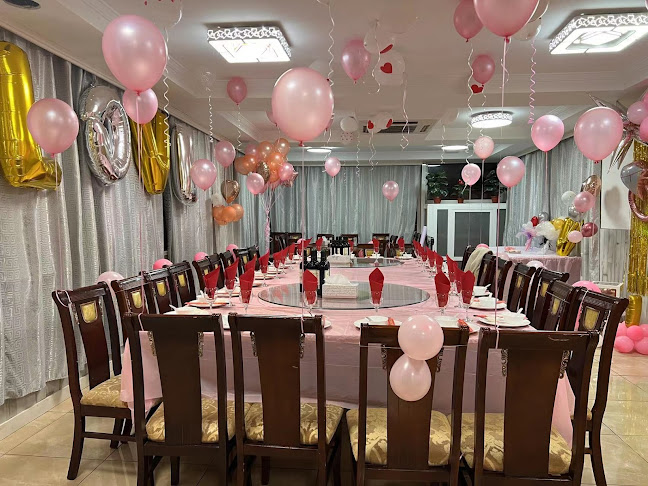 Av. la Prensa, 18, 41007 Sevilla