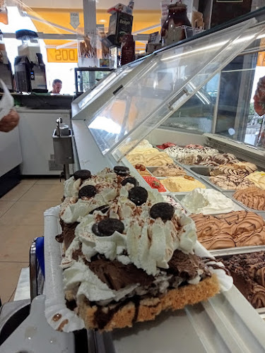 Comments and reviews of Heladería Los Artesanos Jijonenca