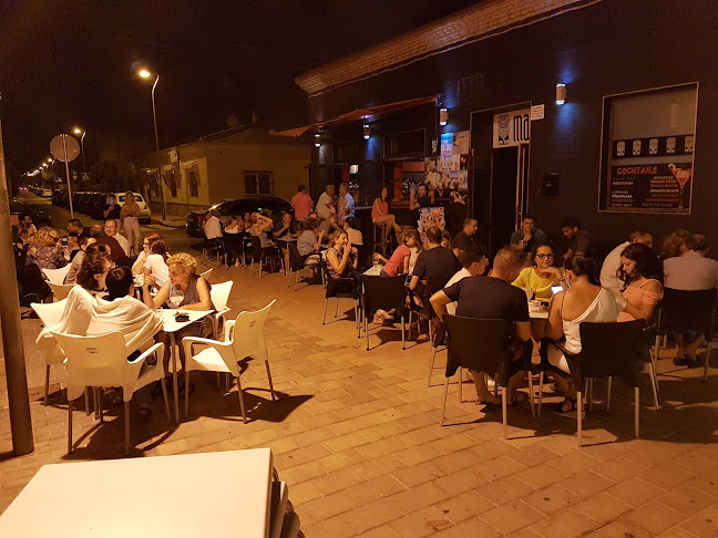 Maorí Cocktail Bar Phone number