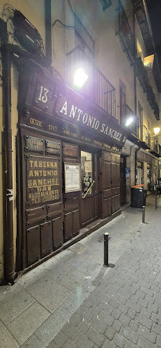 Taberna Antonio Sánchez - 1787 - La Taberna más antigua de Madrid - Gastronomía y hostelería