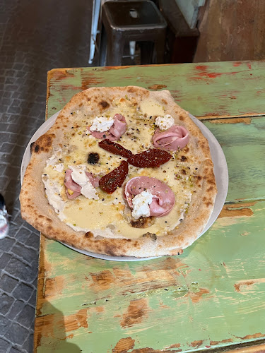 Opinii despre Madre Lievito Sants în Barcelona - Gastronomía y hostelería