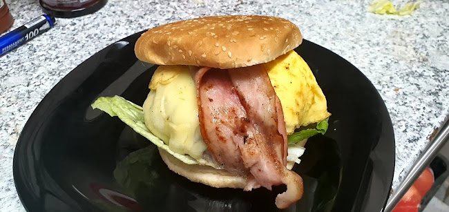 BAR CHARLY - La Pobla de Vallbona