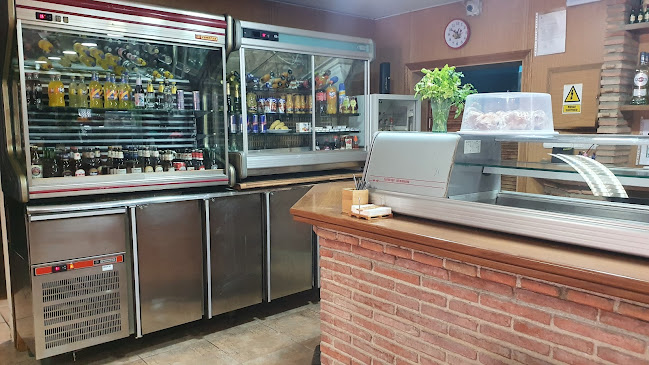 Pizzería Castilla Open Times