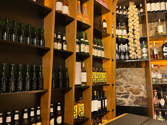 Zaharra - Plaza nueva