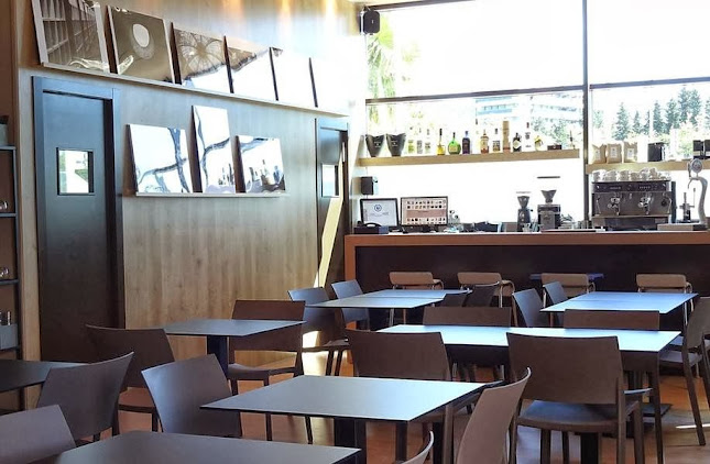 Bistro Creme de la Creme