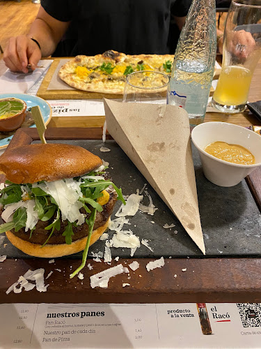 Comentarii opinii despre El Racó Vilanova. Mediteranean Pizzeria.