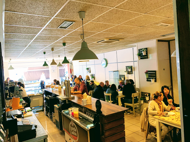 Comentarii opinii despre Adra's Café