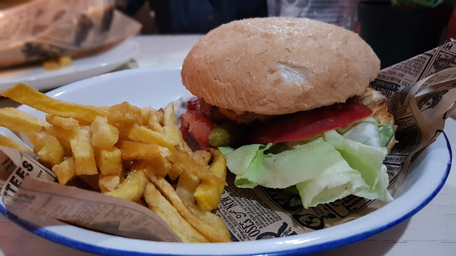 Rúa Orzán, 129, 15003 A Coruña