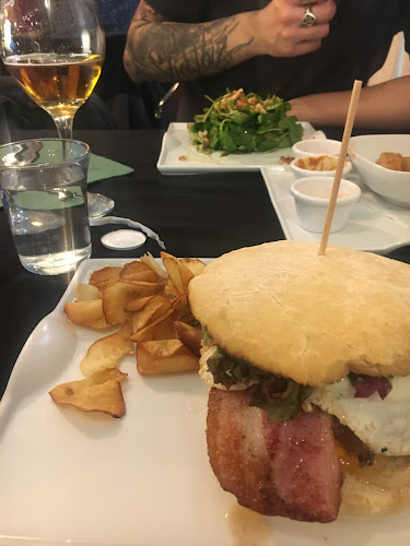 Comentarii opinii despre El Taller - Bar Cultural