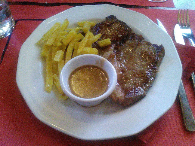 Black & Gold - Madrid