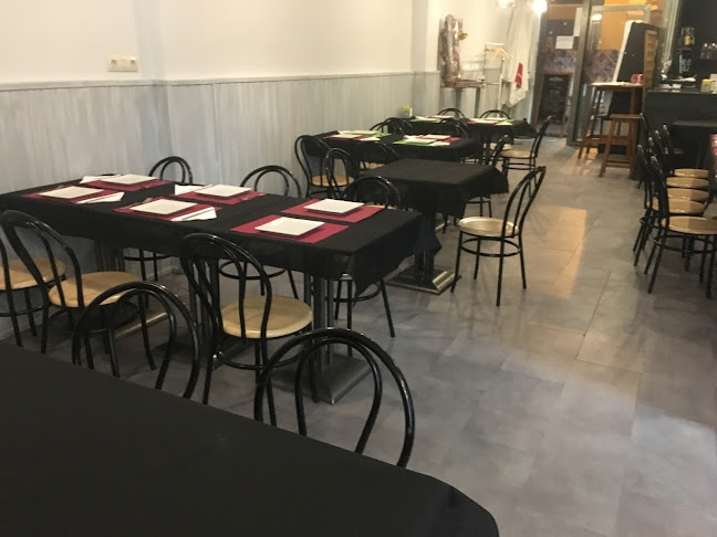 Opinii despre Rte brases i tertulia în Llíria - Gastronomía y hostelería