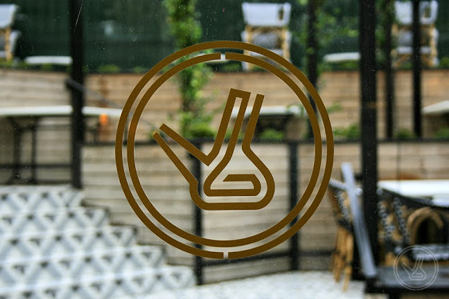 Wine Fandango Phone number