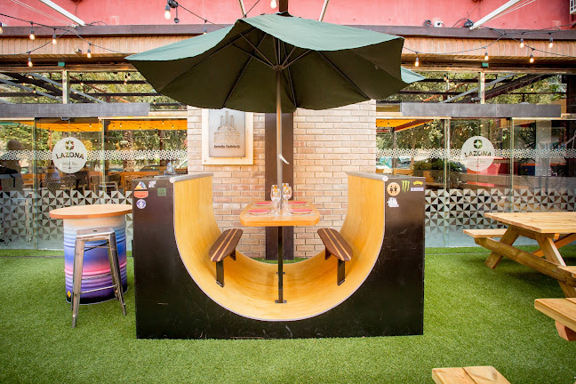 La Zona Social Bar | Playa Phone number