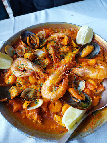 Opinii despre Restaurante Santa Ana Denis în Arroyo de La Miel - Gastronomía y hostelería