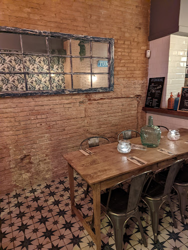 Comments and reviews of Hamburguesería La informal