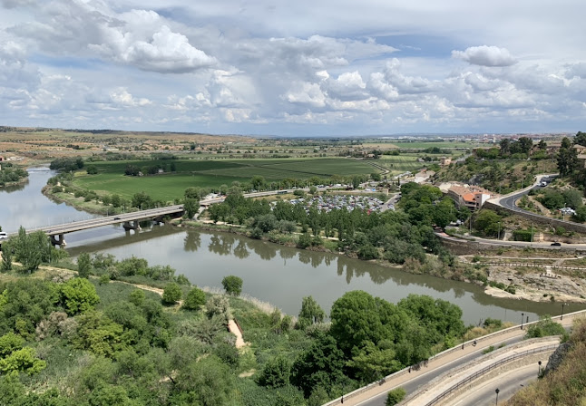 C. Gerardo Lobo, 1, 45001 Toledo