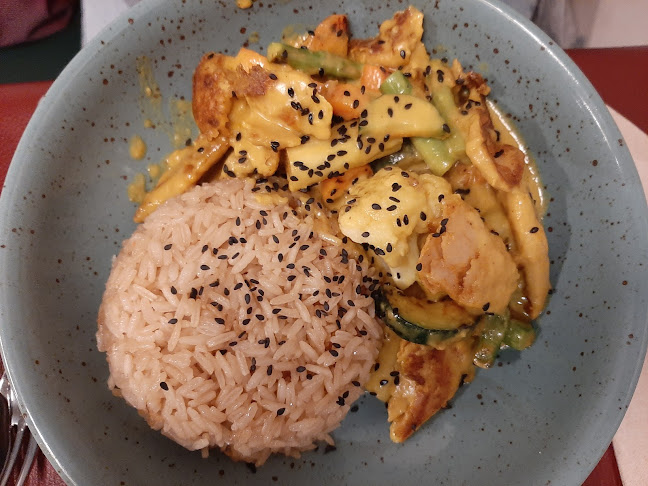 Plaça Sagrada Família, 3, L'Eixample, 08013 Barcelona