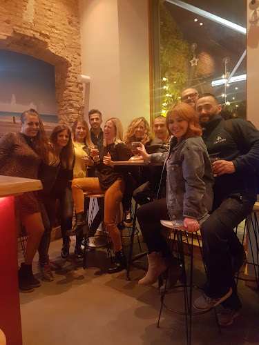 Café Levante Phone number