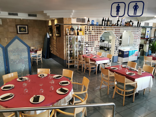 https://www.facebook.com/Restaurante-El-Padrino-265599140229443