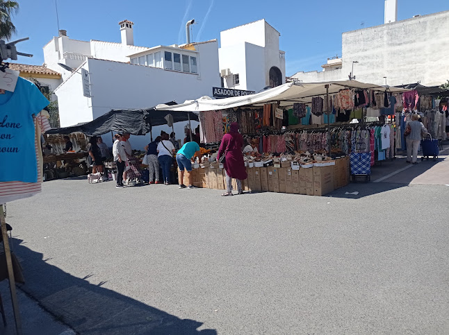 Mercadillo de La Cala del Moral - Gastronomía y hostelería