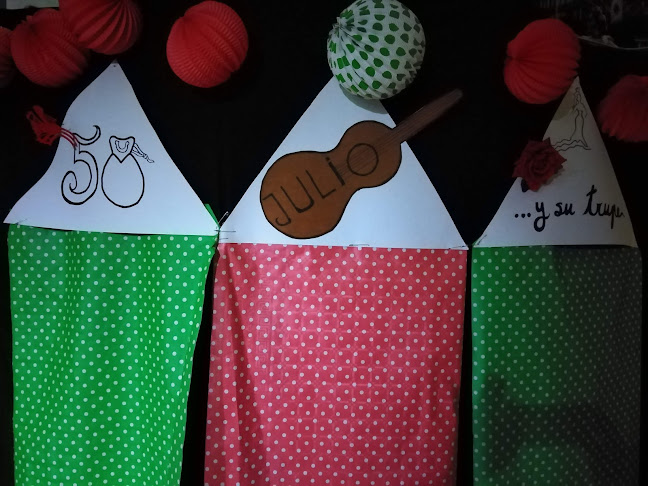 C. Evangelista, 57, 41010 Sevilla